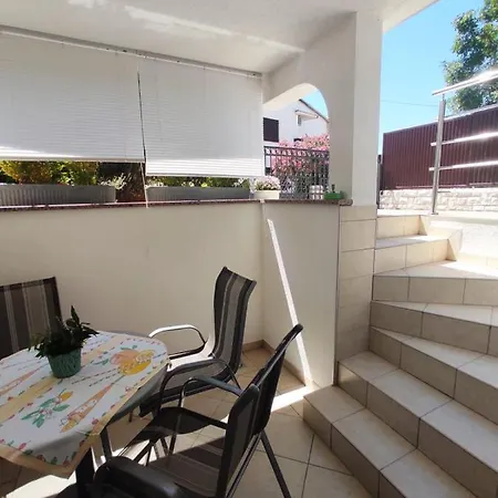 Marina Apartment