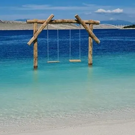 דירה Marina יאדראנובו