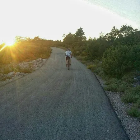 Marina יאדראנובו