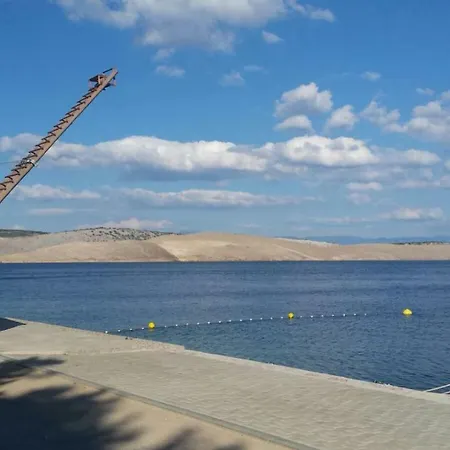 Διαμέρισμα Marina *